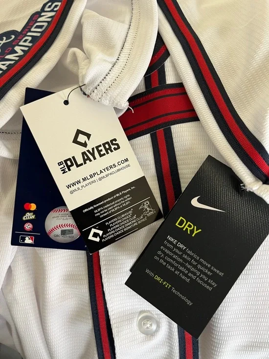 Nike Braves Jersey - ACUNA JR - Picture 4 of 4